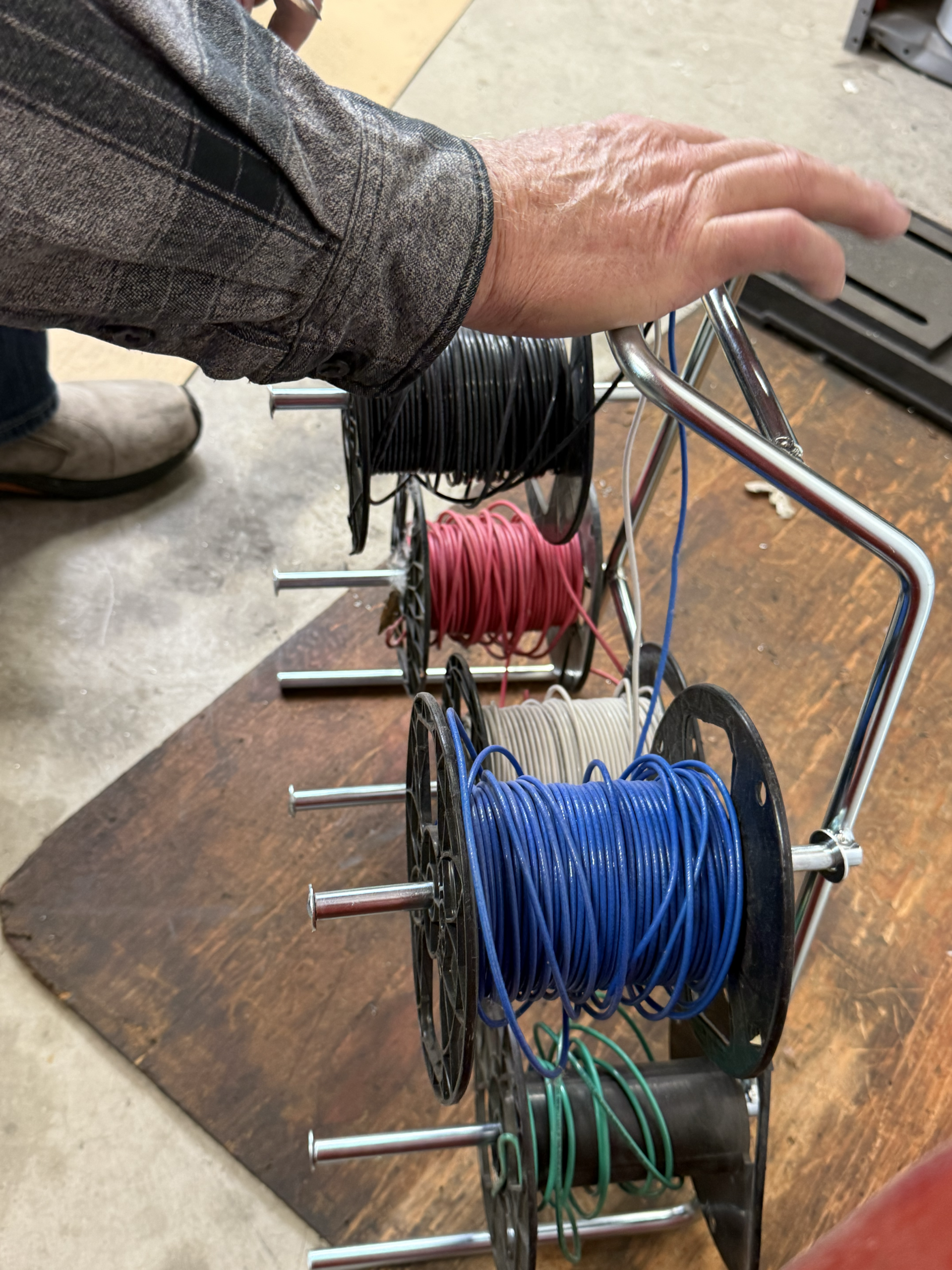 Wire Wheel® Hand Caddy - Image 3